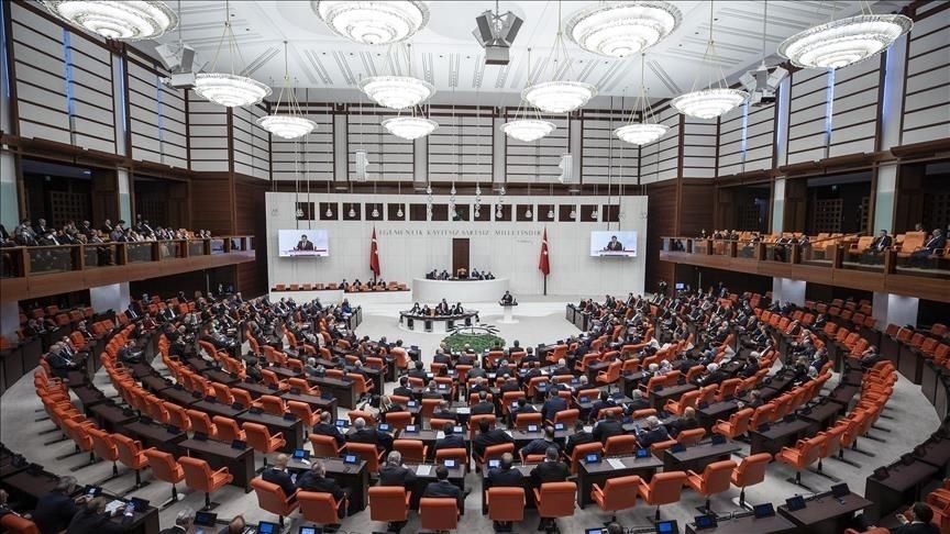 البرلمان التركي يوافق على تمديد مهمة القوات التركية في ليبيا عامين إضافيين. البرلمان التركي يوافق على تمديد مهمة القوات التركية في ليبيا عامين إضافيين.
