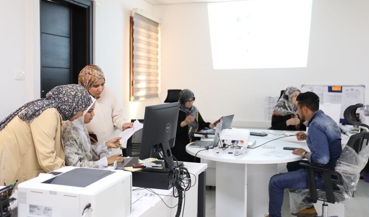 المفوضية العليا للانتخابات تقيم برنامج تدريبي للمراقبين استعدادا للانتخاب المجالس البلدية .