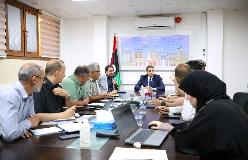 مفوضية الانتخابات تبحث آخر مستجدات انتخابات المجالس البلدية . مفوضية الانتخابات تبحث آخر مستجدات انتخابات المجالس البلدية .