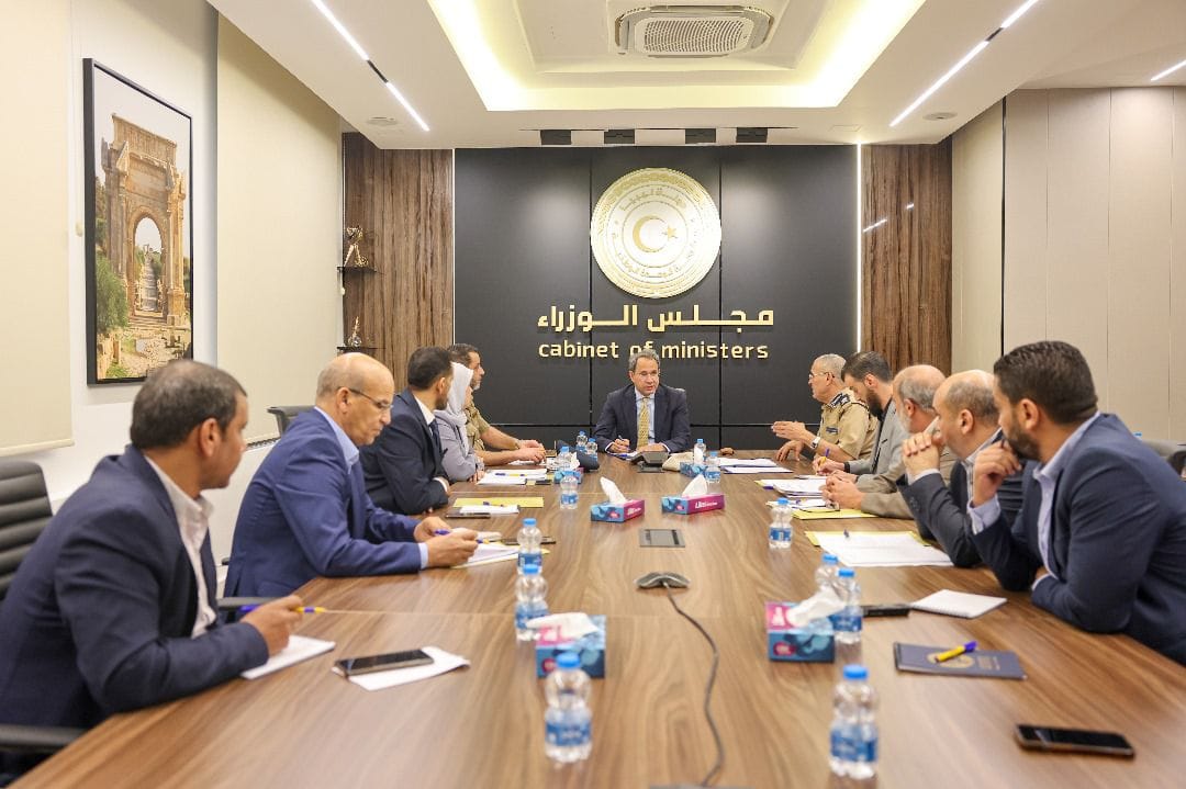 اللجنة المركزية لدراسة طلبات الحصول على الجنسية تنتهي من دراسة 240 ملفا .
