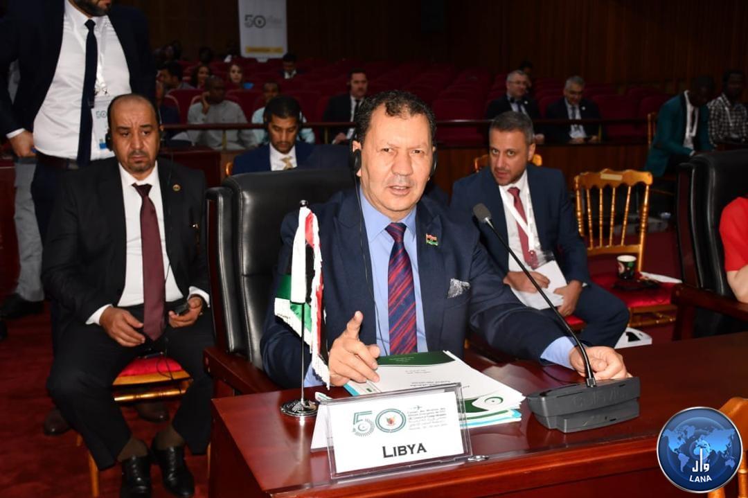  ليبيا تشارك في الدورة الخمسين لمجلس وزراء خارجية دول التعاون الاسلامية بالعاصمة الكاميرونية بوفد ترأسه وكيل خارجية حكومة الوحدة الوطنية( محمد عيسى ) . 