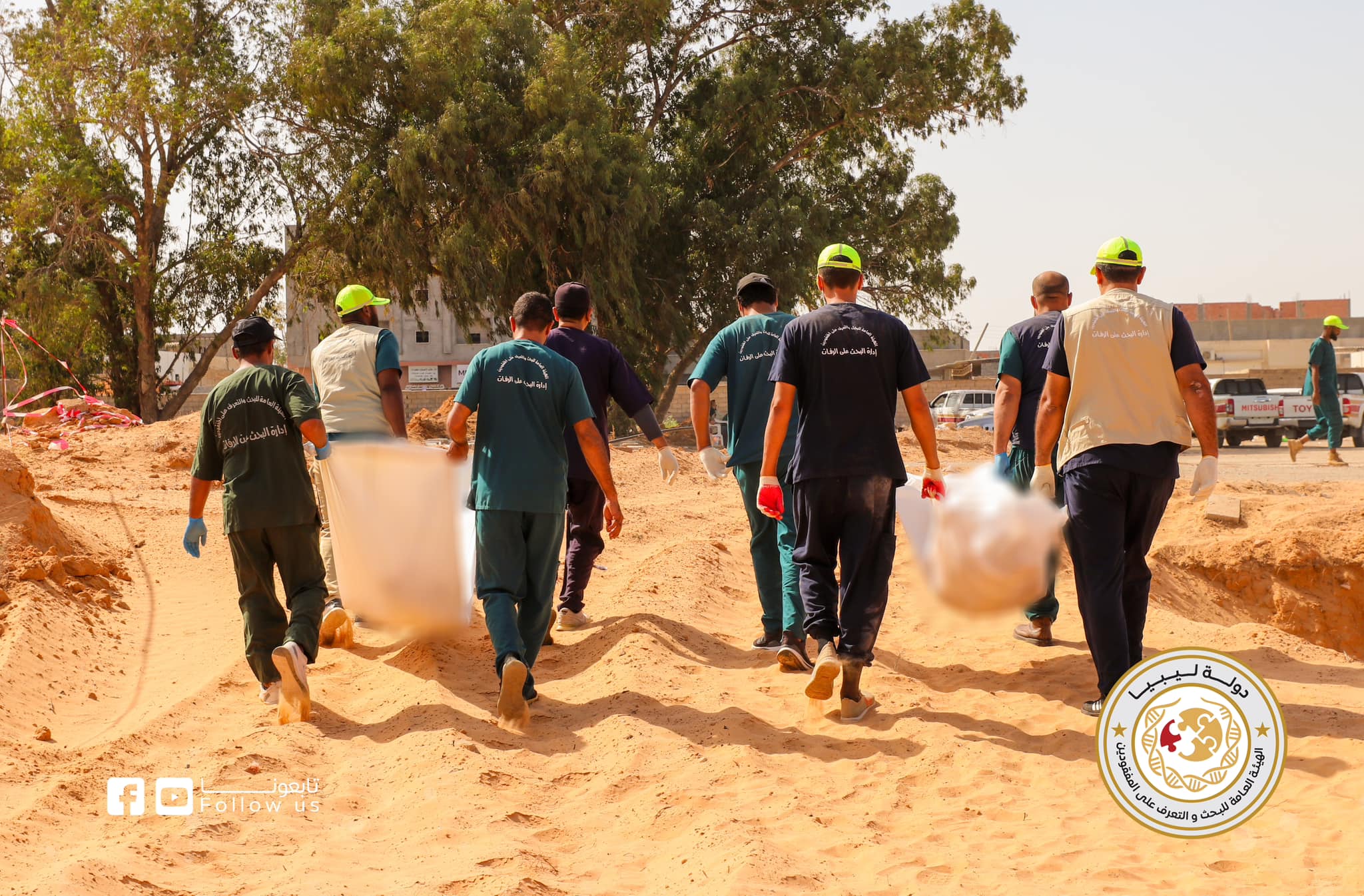  استخراج 21 جثمانا من مقبرة بئر الأسطى ميلاد الجماعية بتاجوراء .
