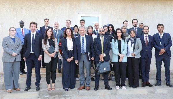 البعثة الأممية تجمع المؤسسات الليبية ومنظمات المجتمع المدني ونظرائهم الدوليين لمناقشة دعم جهود نزع السلاح وإعادة الإدماج في ليبيا.