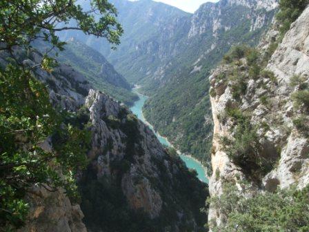 Sentier Blanc Martel Accident  . Le Sentier Est Facilement Lisible Et, Assez Vite, Vous Allez Croiser Une Balise Qui Vous Dirigera À Gauche En Direction Du Sentier Martel Et Du Point Sublime.