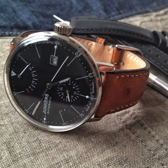 Le club des heureux possesseurs de Junkers - Page 8 Bauhaus_automatic-3