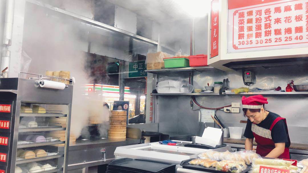 竹北早餐｜亞美の豆漿大王｜特色宮保雞丁鐵板麵