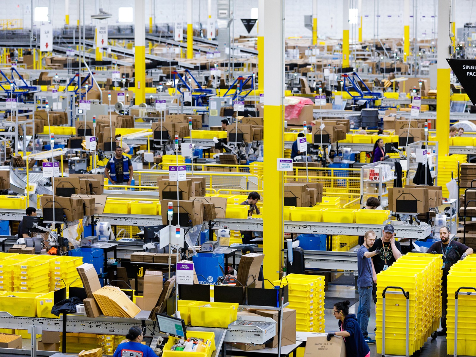 Cisterna: Amazon Annuncia Un Nuovo Deposito - Latina Tu 1200_x_1600_jpg