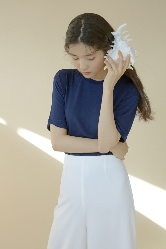 2012 런던 올림픽 시상식 왼쪽부터 김정환, 오은석, 구본길, 원우영. 개 발사 - 실시간 검색어 : w컨셉 아이유