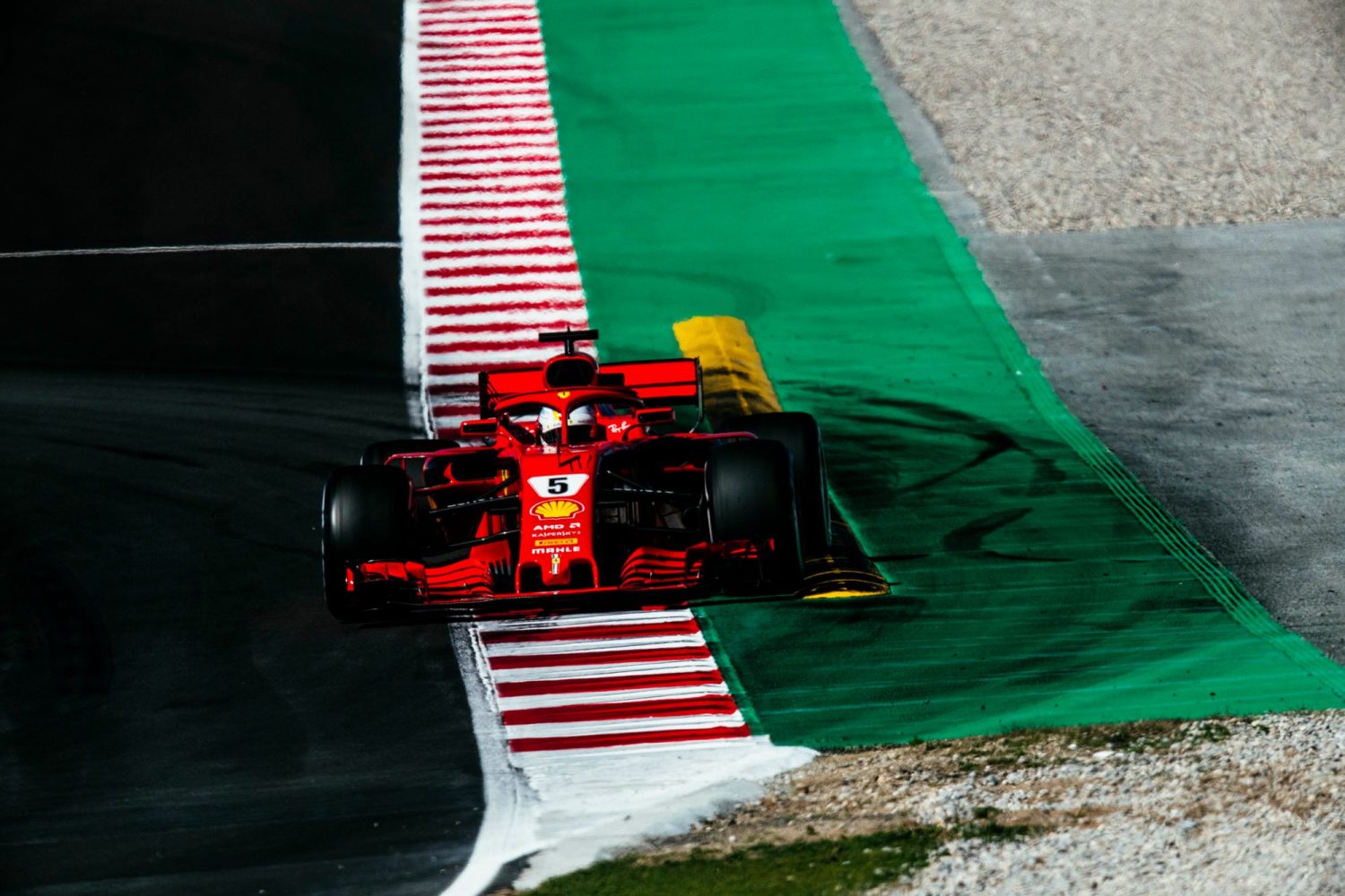 Основные моменты предсезонных тестов 2018 F1