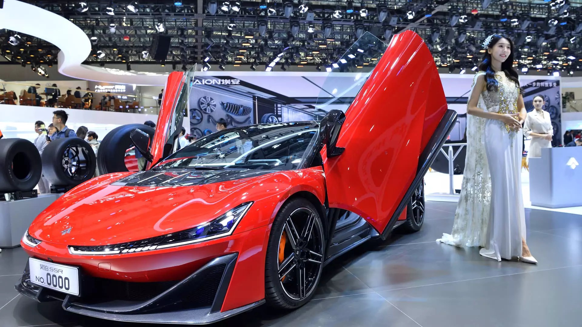 The Global Expansion of Chinese Automakers