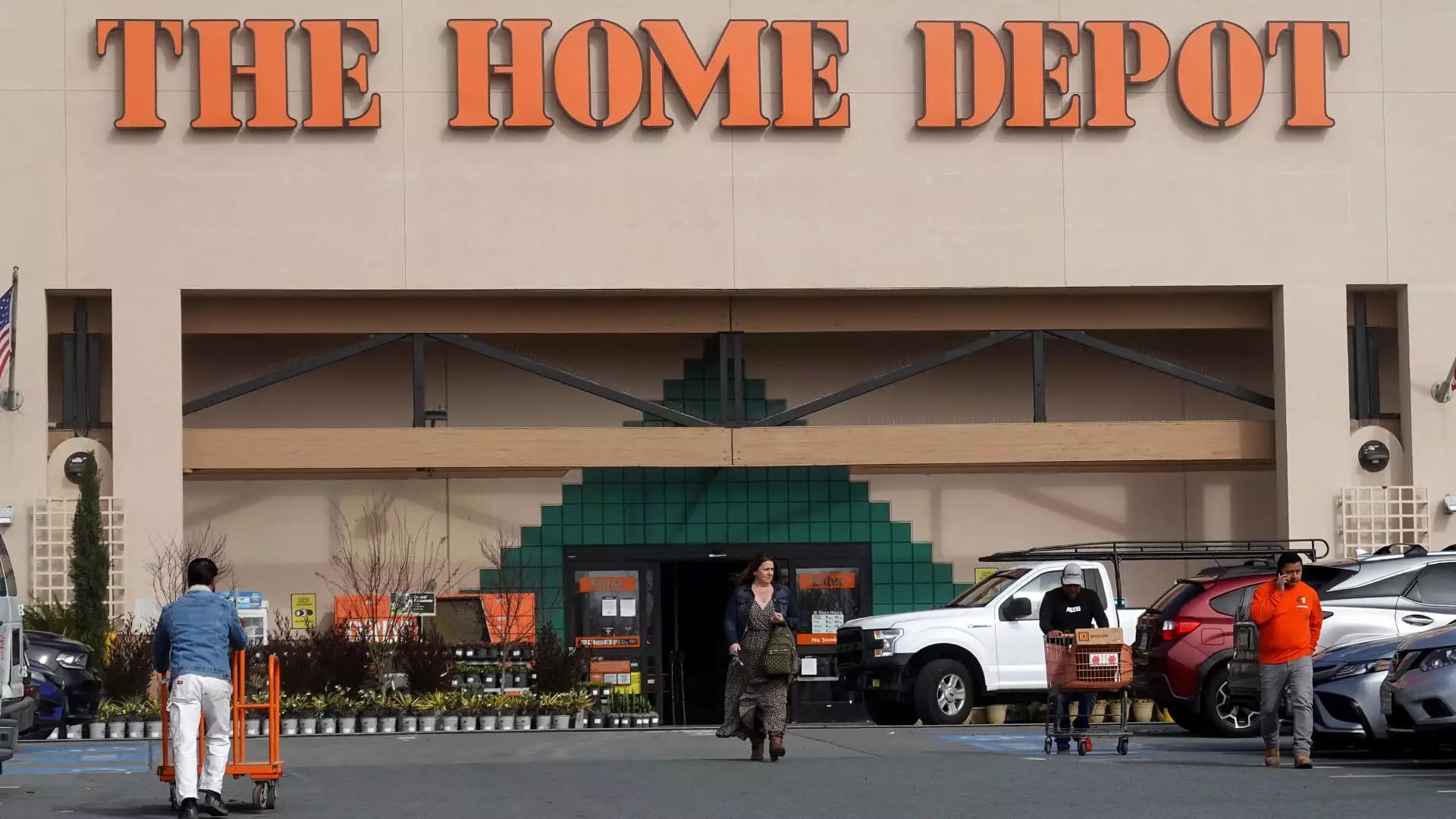 5 Key Reasons Home Depot’s Resilience Amid Turbulence is a Symbol of Consumer Confidence