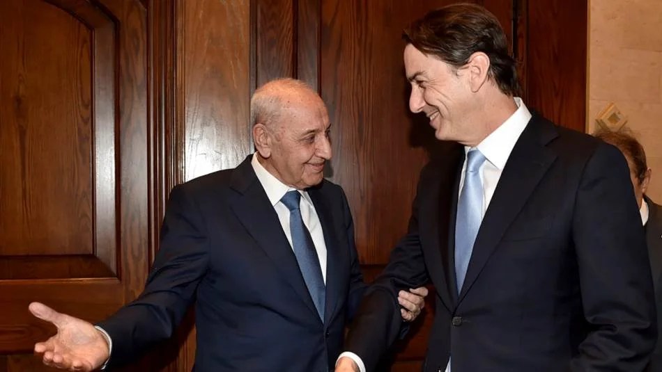 سباق التفاوض الإقليمي: “الثنائي الشيعي” للفوز بلبنان والرئاسة؟ سباق التفاوض الإقليمي: “الثنائي الشيعي” للفوز بلبنان والرئاسة؟