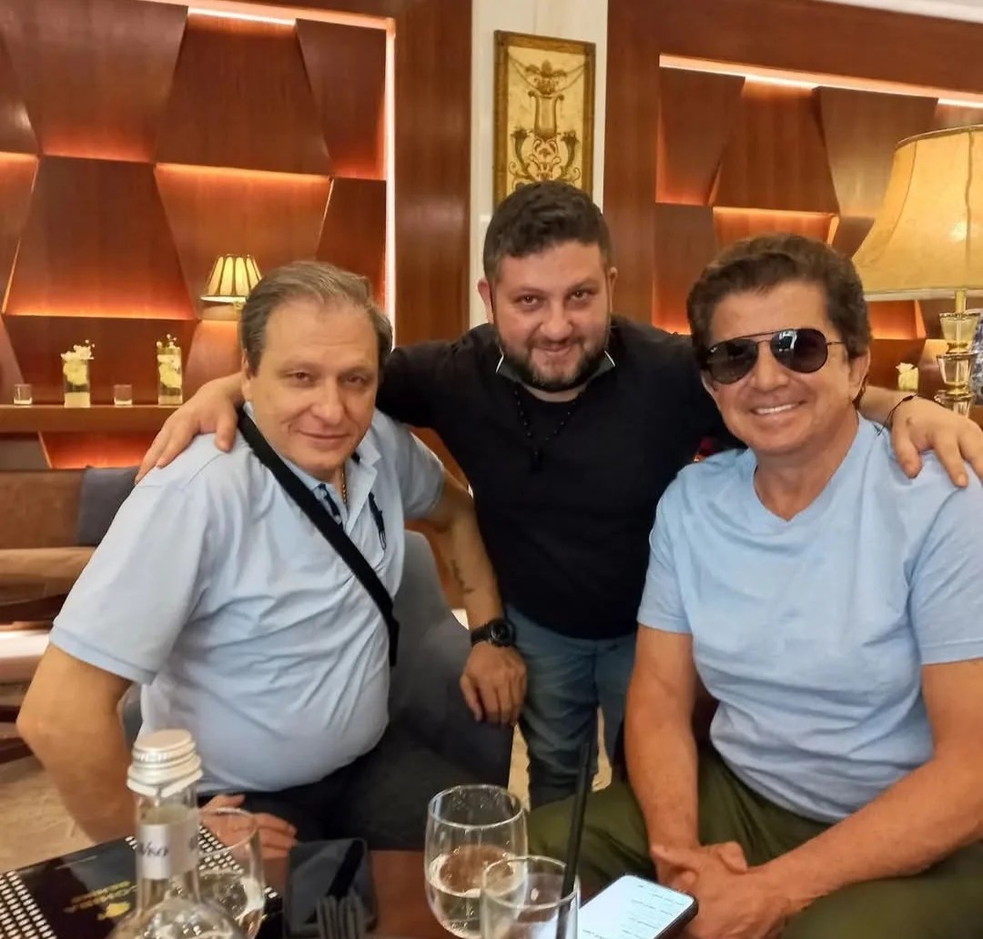 نزار فرنسيس يحصد جائزة &ldquo;أفضل شاعر لبناني لعام 2025&rdquo; من موقع ليبانون نيوز أونلاين