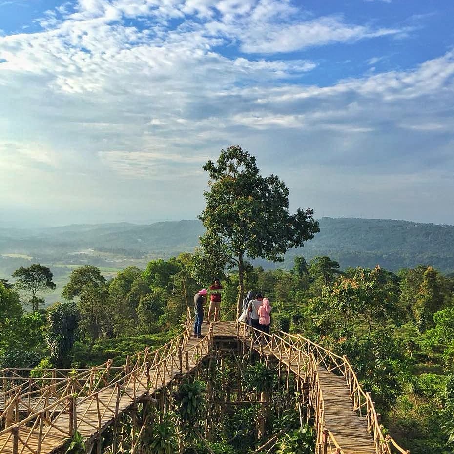 20 Tempat Wisata Keren di Sukabumi