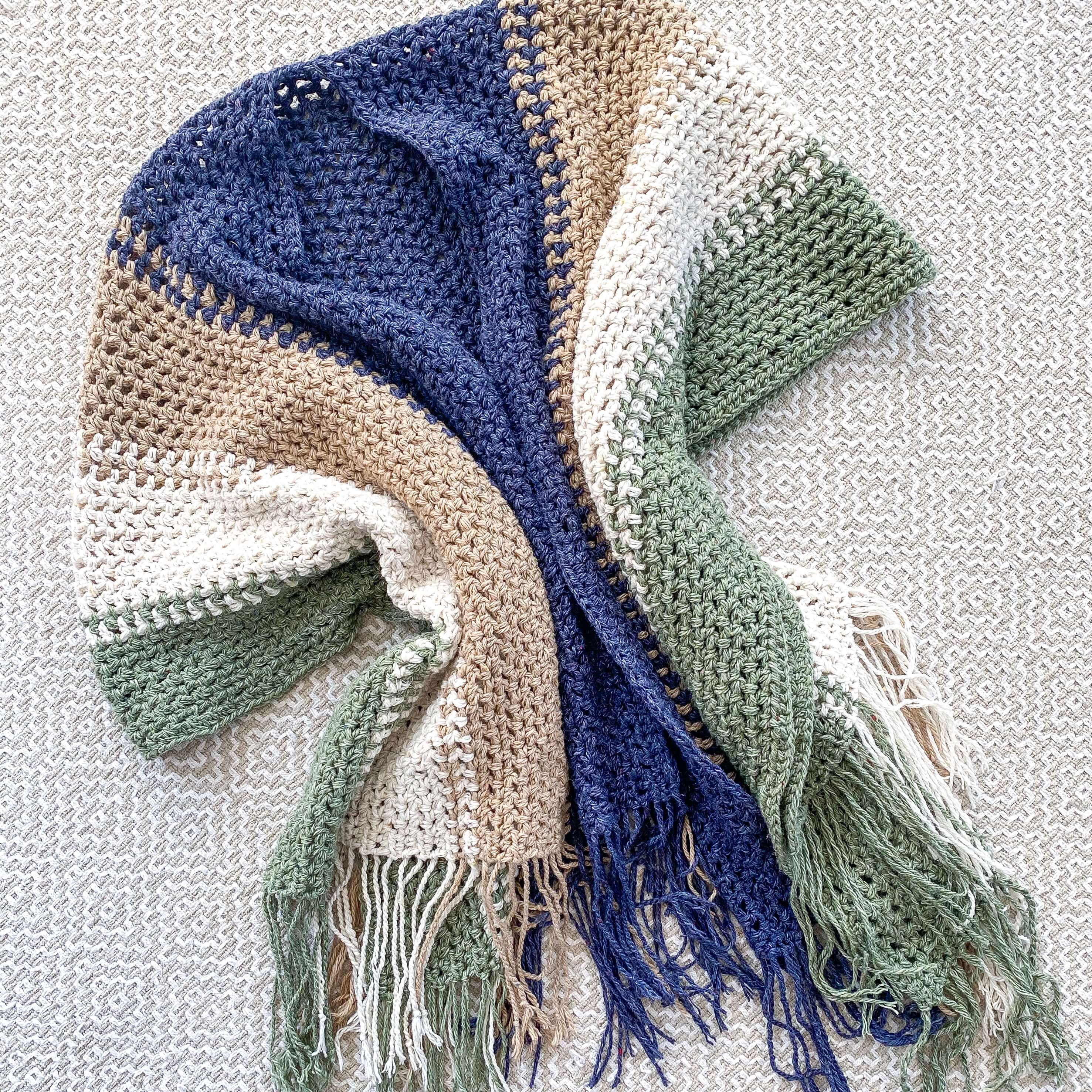 Crochet Ruana Pattern [Free Pattern] Life and Yarn