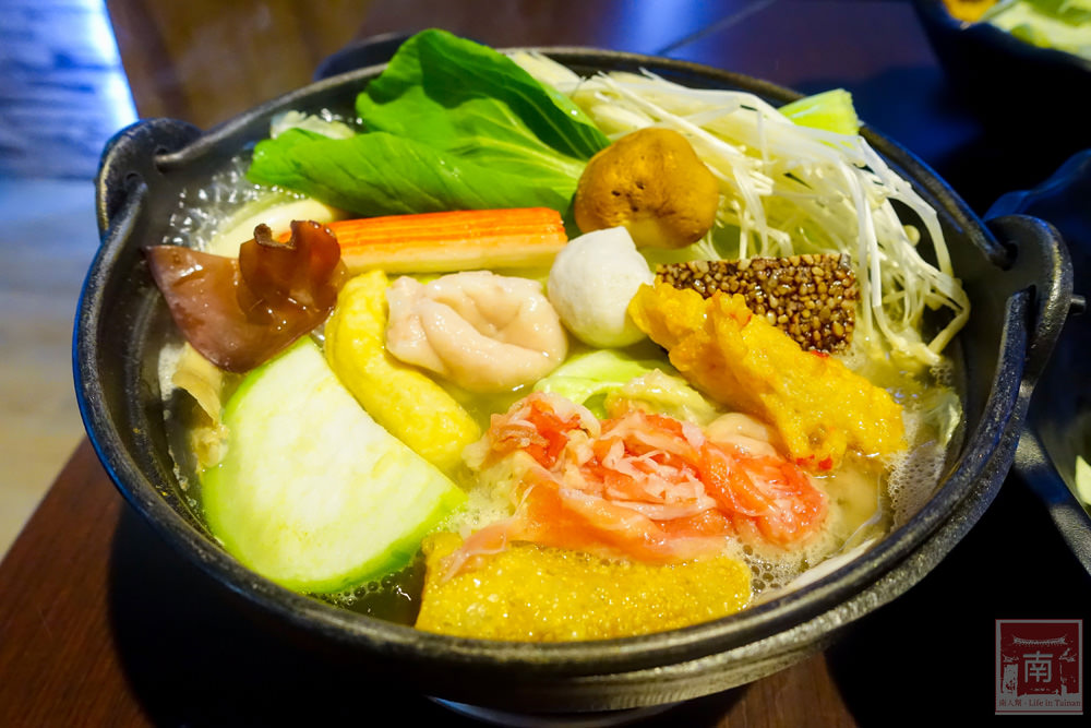 【台南安平區鍋物】期間限定268元肉肉吃飽飽｜白飯.冰淇淋.飲料免費吃到飽｜九款湯頭~花笠道鍋物