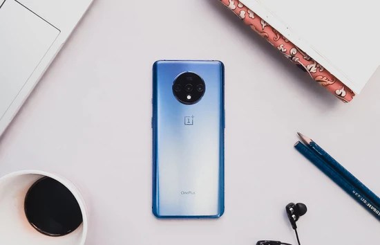 The Pi Offers A Futuristic Slice Of Proximity Charging For New iPhones The Pi Offers A Futuristic Slice Of Proximity Charging For New iPhones