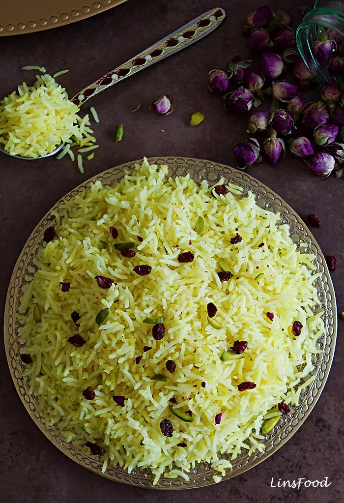 The web says that many tourists are ripped of at these stalls because they do not inquire about the price or. Easy Persian Saffron Rice With Rose Water