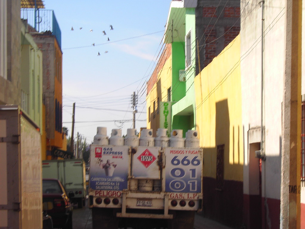 Tarimoro Gas Express Nieto Y Su Inolvidable Cancion G Hurtado Flickr