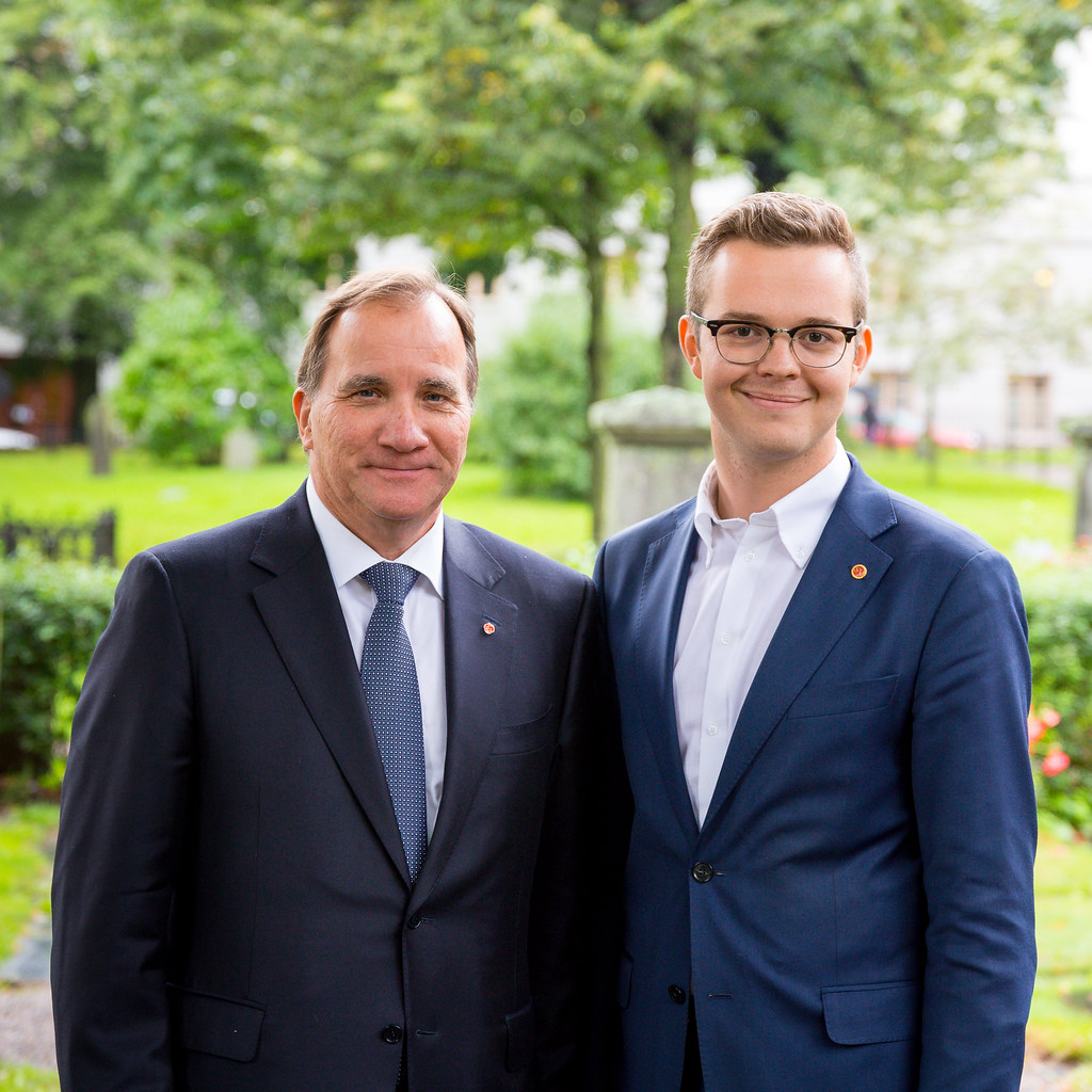 Han är son till tomas eneroth. Foretradare Fotograf Martin Horner Kloo Socialdemokraterna Flickr