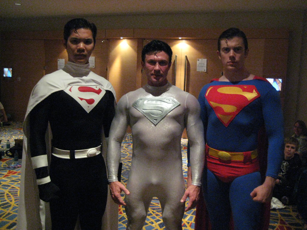 Supermen Lords Superman Returns Pod Suit Alex Ross Super Flickr