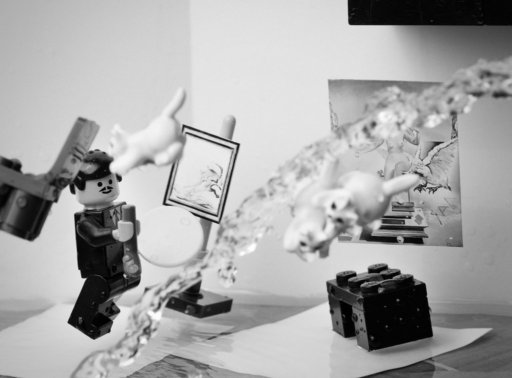 Dali Atomicus A Lego Recreation Of Philippe Halsman S 1948 Flickr