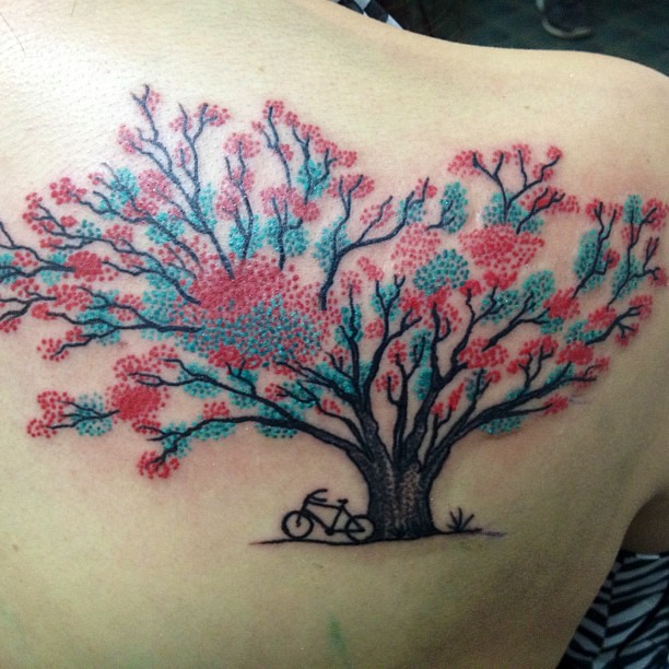 Árbol De Paty #Puntos #Dotwork #Tree #Bike #Tattoo #Gonzal… | Flickr