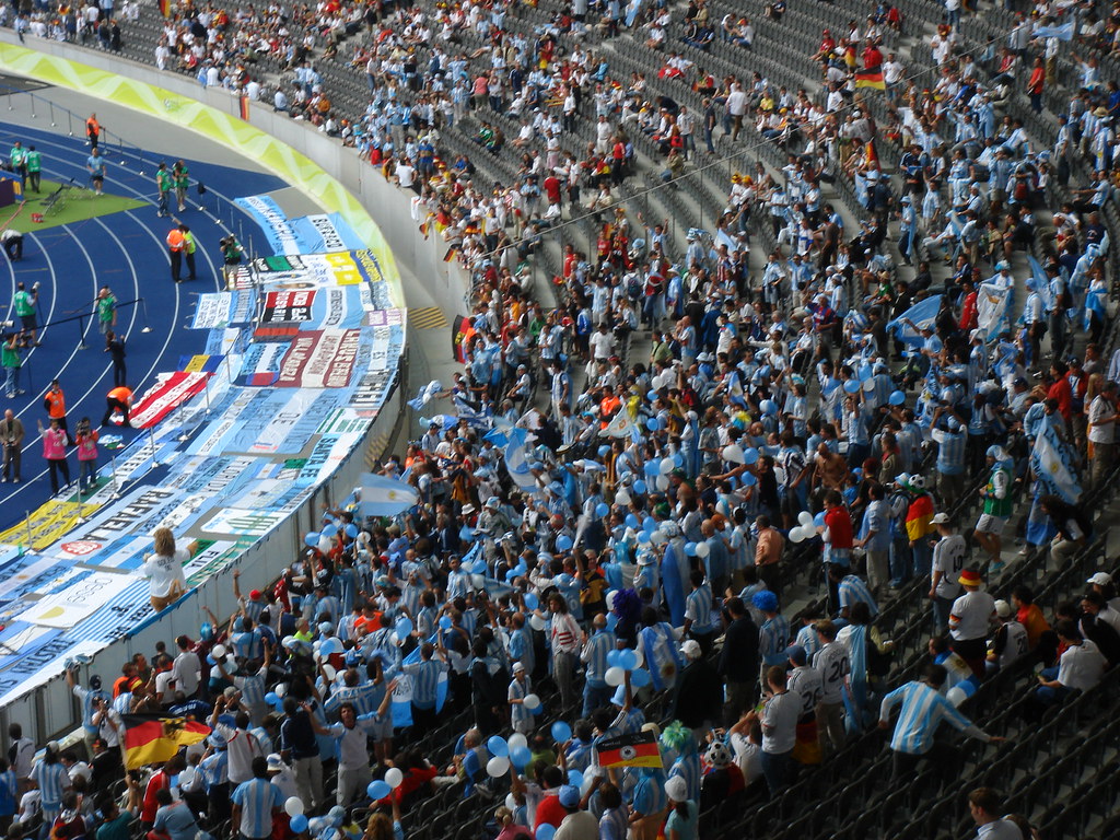 Learn about waldenström's macroglobulinaemia (wm) try our symptom checker got any other symptoms? DSC00239 | Deutschland : Argentinien WM 2006 - Berlin | Kiwi Peters