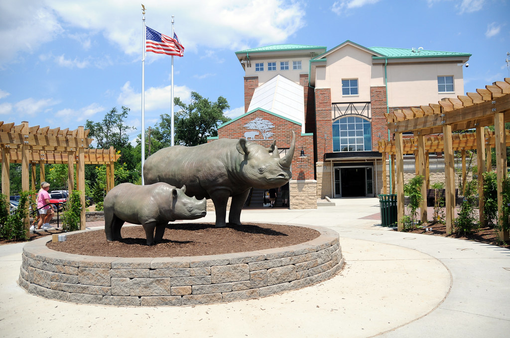 See the map of cincinnati zoo & botanical garden in cincinnati, usa on zooinstitutes.com and other zoos in usa. Cincinnati Zoo - New Entrance | cdubya1971 | Flickr