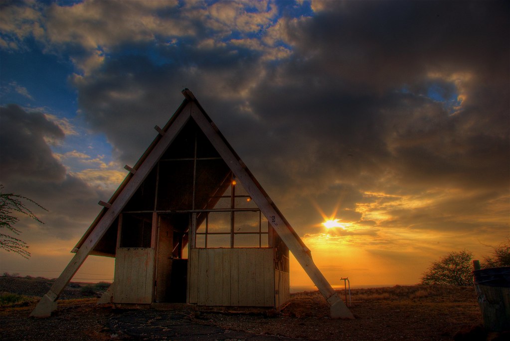 Includes yuba river beach access with picnic area, hammock, chairs and optional river campsite. HDR'rred Hapuna Beach Cabin | 3-exposure evening HDR taken