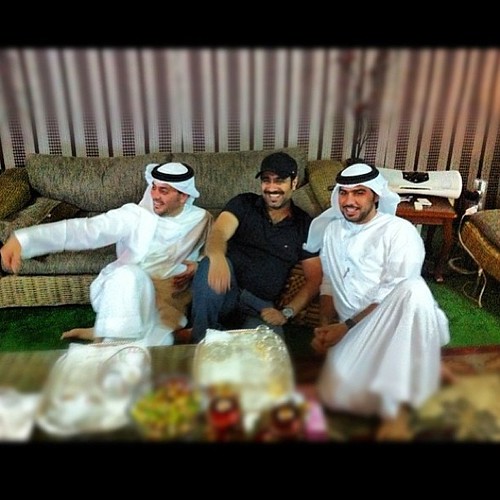 تكثف أجهزة الأمن من جهودها، لضبط الفنان عمر السعيد، وصديقه لتنفيذ الحكم القضائي في القضية رقم ١١٥٨٤ جنح العجوزة، حيث داهمت قوة من ضباط تنفيذ . ÙØ­ÙÙØ¯ Ø§ÙØ±Ø´ÙØ¯ & Ø®Ø§ÙØ¯ Ø§ÙÙÙ & ÙØ­ÙØ¯