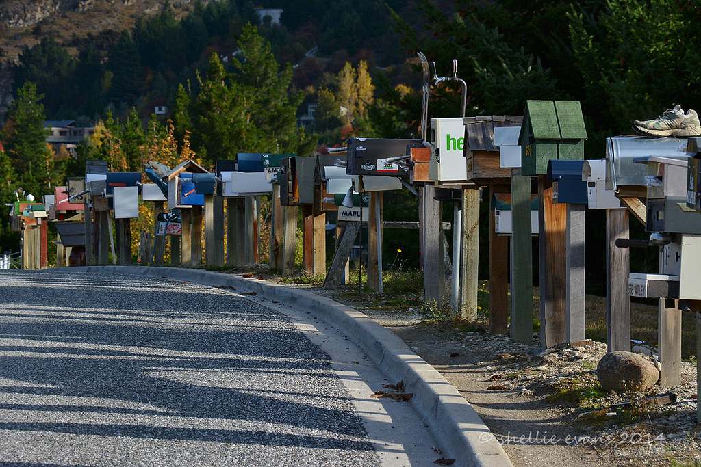 Cluster Of Quirky Letterboxes Arthurs Point Queenstown Flickr
