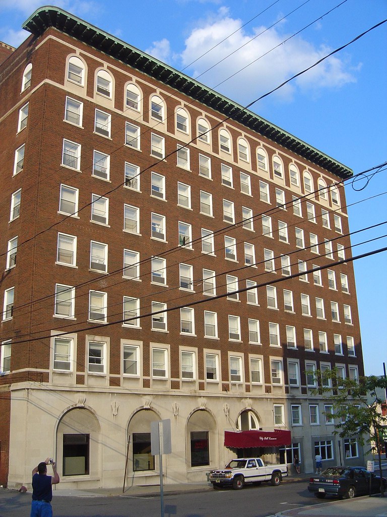 But more than that, at redwood ankeny apartments you can feel at home in a neighborhood atmosphere where life is quiet and friendly. Penn Alto Hotel- Altoona PA | nrhp # 89000350- The Penn