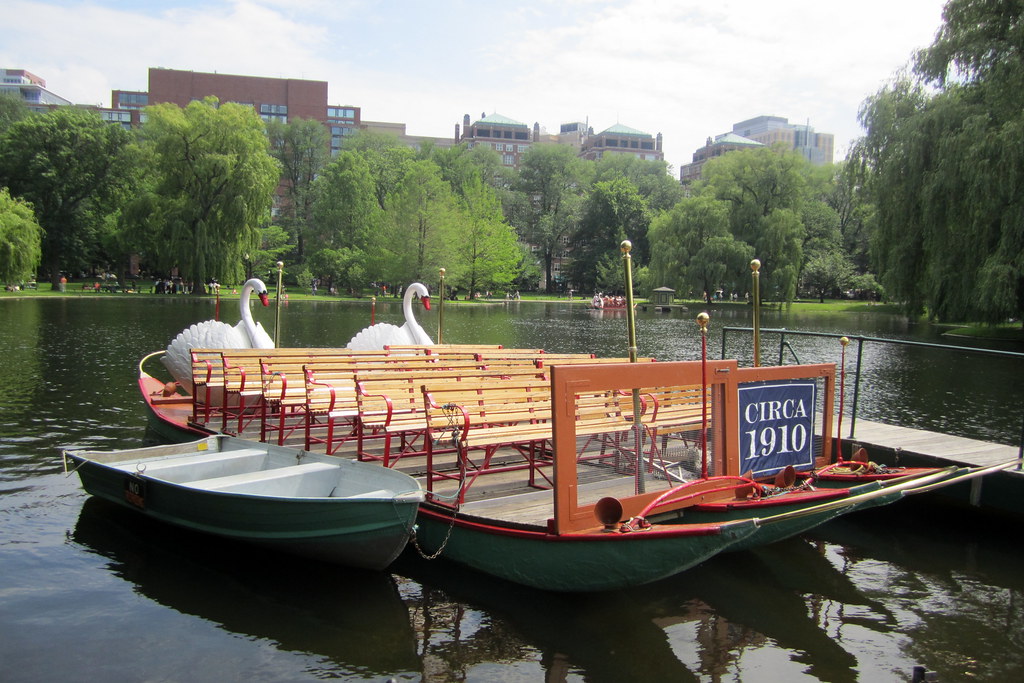 Find the perfect boston swan boats stock photos and editorial news pictures from getty images. Boston Public Garden Swan Boat The Swan Boats That Glid Flickr