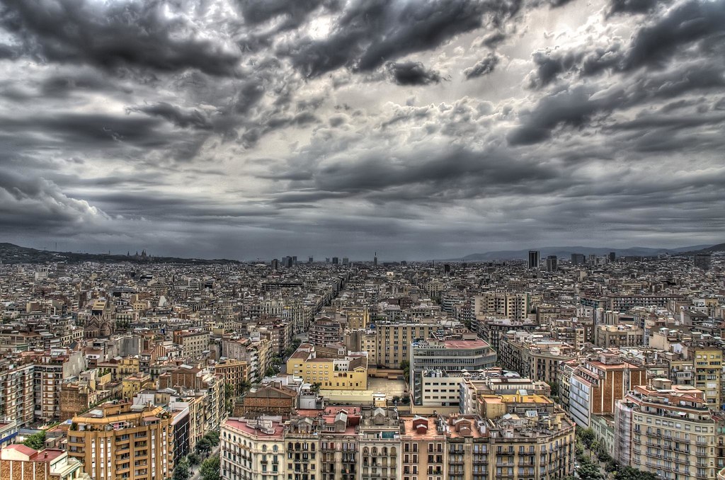 The barcelona city guide that shows you what to see and do in barcelona, spain. Vista Su Barcellona Dalla Sagrada Familia Hdr Flickr