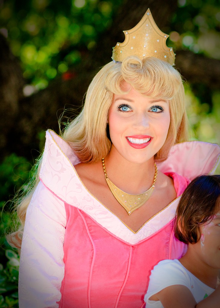 Make your dreams come true with aurora's inspired diamond rings, earrings, necklaces & pendants at . Disney Princess Aurora View All Of My Pictures From On Flickr