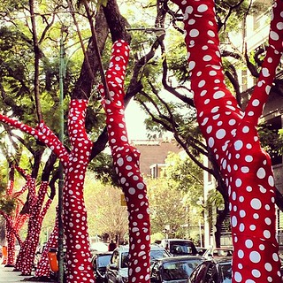 Polkadots On Trees Means Yayoikusama In Buenosaires Ma Flickr
