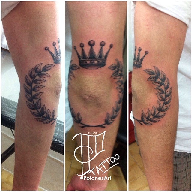 It's time to show them off! Coroa De Louro No Cotovelo Polonesart Tattoos Coroa Flickr