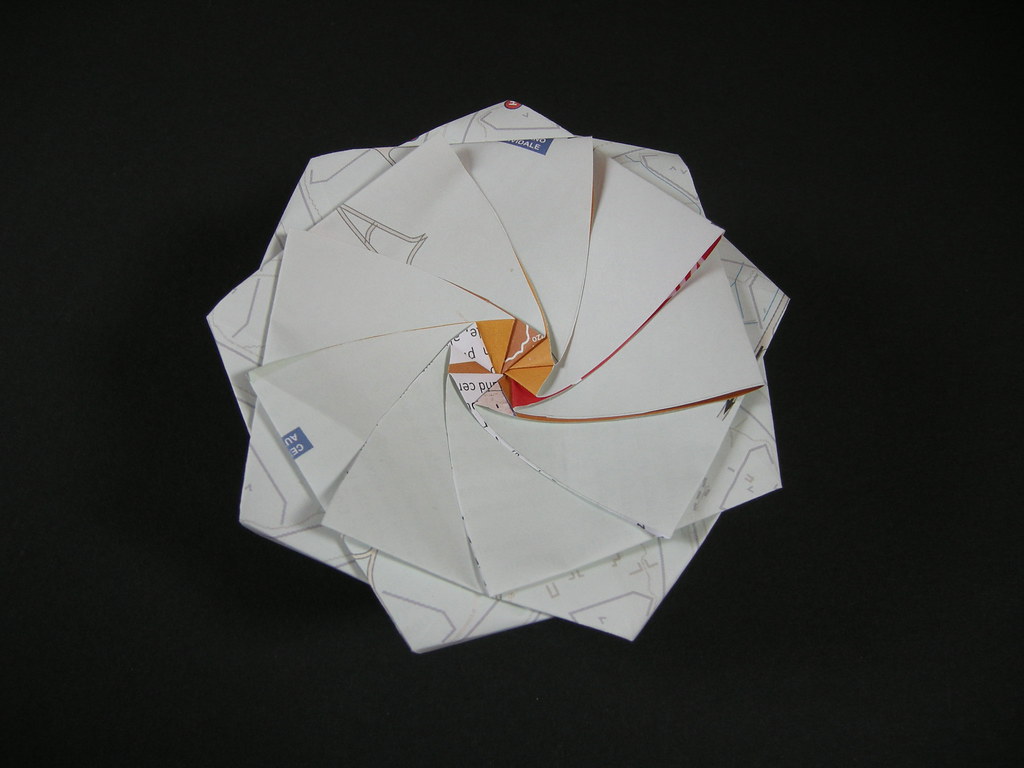 Here i will show how to make a box that can be closed just like a cardboard box. Palmanova Tato Box Nonagonal From A Circle Cut In Tourist Flickr
