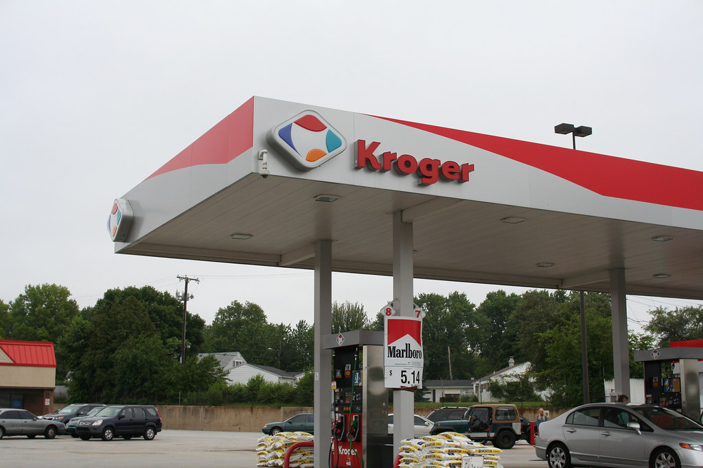 Kroger Gas Station Signage In South Bend Indiana No 2825 Flickr