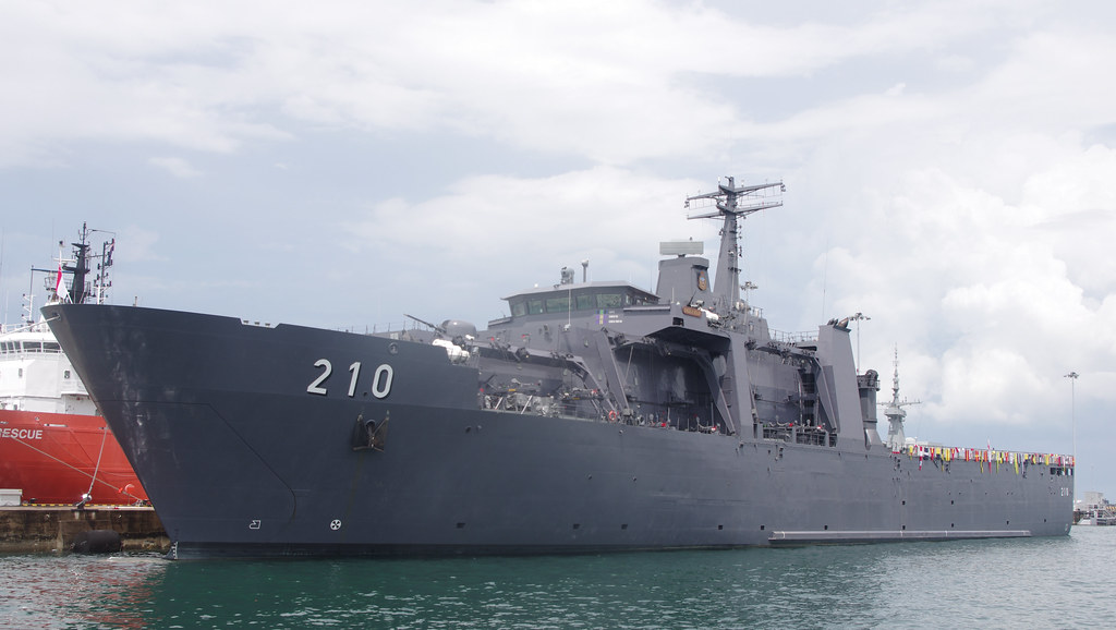 These are some of the characteristics of a strong and effective&nbsp;. Singapore Navy Rss Endeavour 210 Endurance Class Landing Flickr