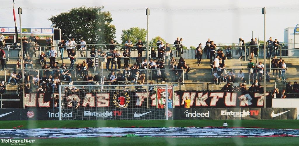 Sg Eintracht Frankfurt Bsg Chemie Leipzig Hollenreiter Flickr