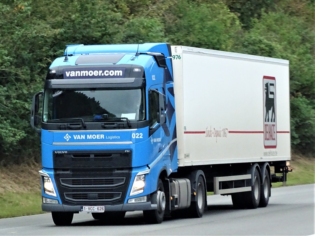 Volvo Fh4 Globetrotter From Van Moer Holland Transport In Movement Flickr