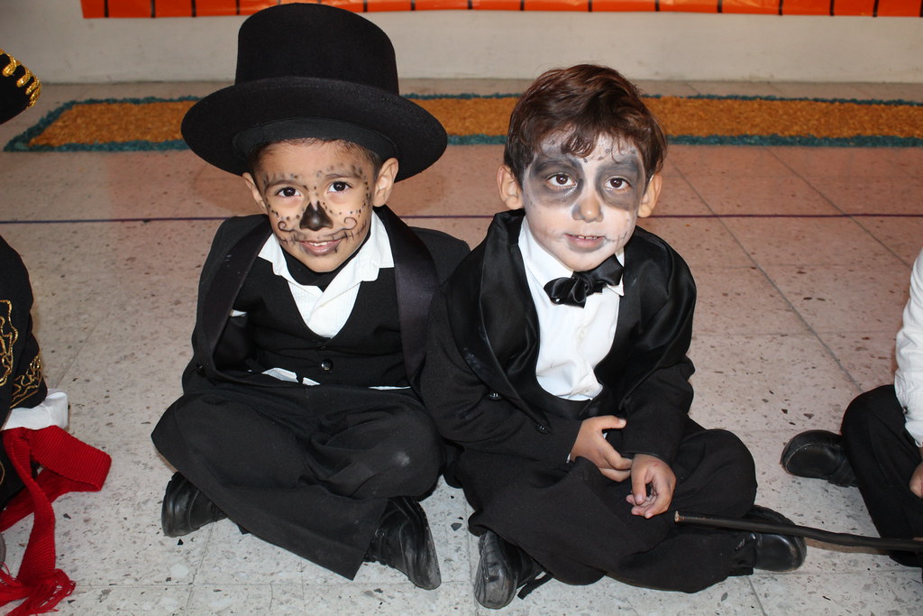 Celebran Dia De Muertos En El Colegio Nicolas Bravo Flickr