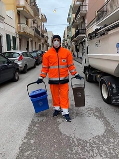 Non Dimentichiamoci Dei Nostri Operatori Ecologici 320_x_240_jpg