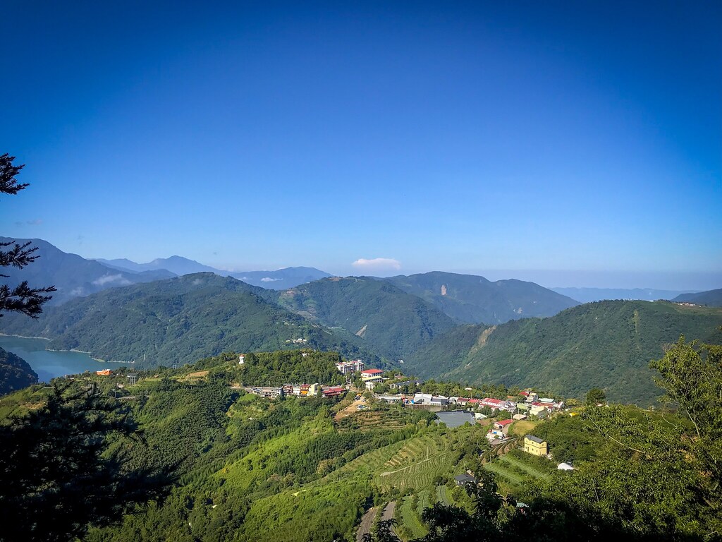 南投仁愛民宿【雲的故鄉】清境民宿推薦@享受寧靜山谷與夢幻雲海景觀