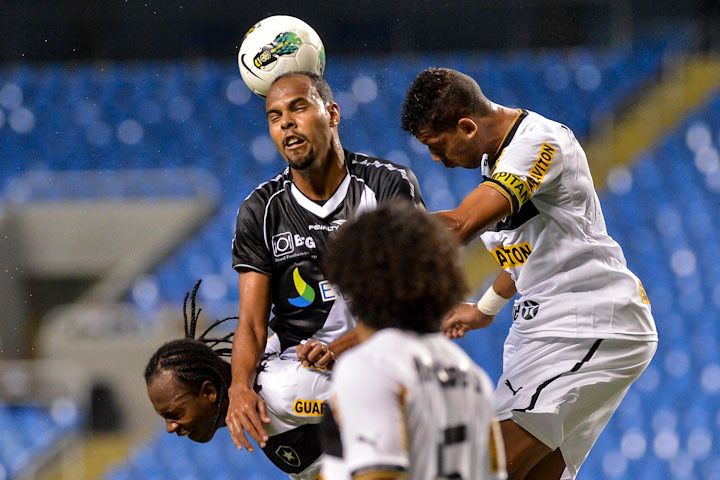 Our site cannot work without cookies, so by using our services, you agree to our use of cookies. Vasco X Botafogo Brasileirao Cris Dissat Flickr