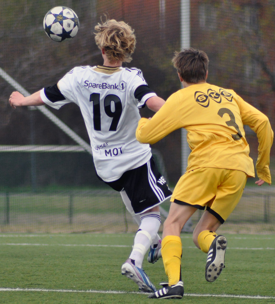 49' foul by patrick berg (bodø/glimt). Ola Solbakken Rbk Bodo Glimt Atea Cup Foto Erik Prytz R Rbk G19 Salmar Flickr