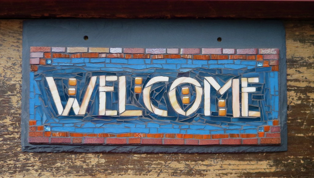 Welcome Sign With Arts And Crafts Lettering By Nutmeg Desi Flickr