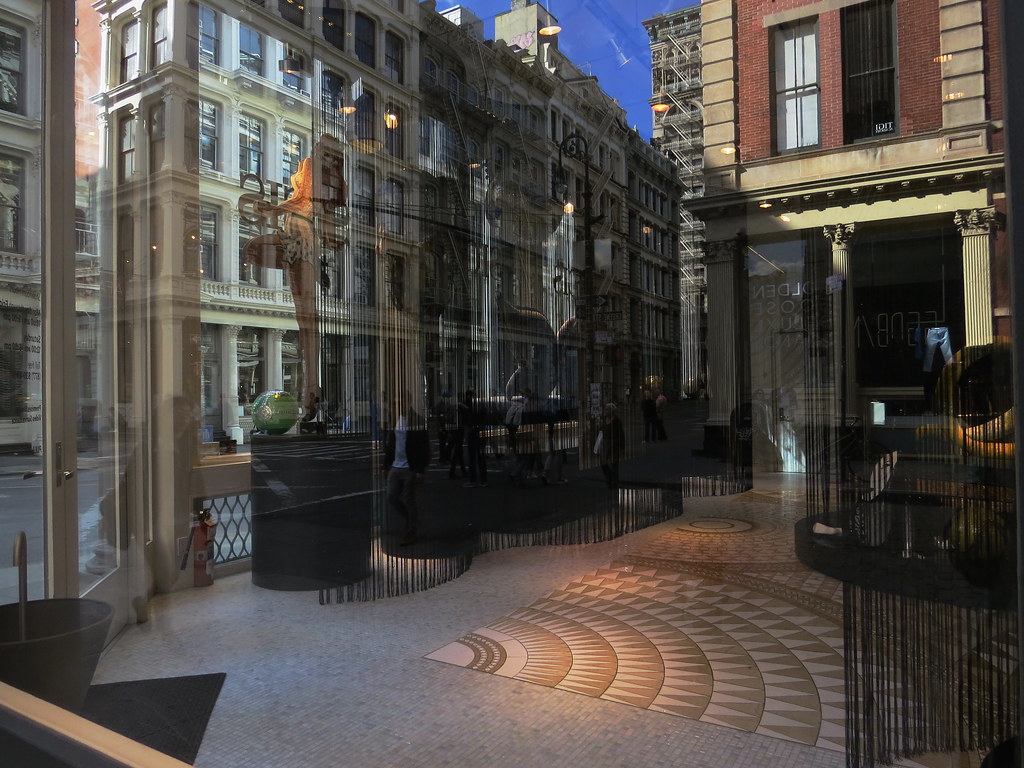 Soho Manhattan Ny Sicis The Mosaic Art Factory 470 Broo Flickr